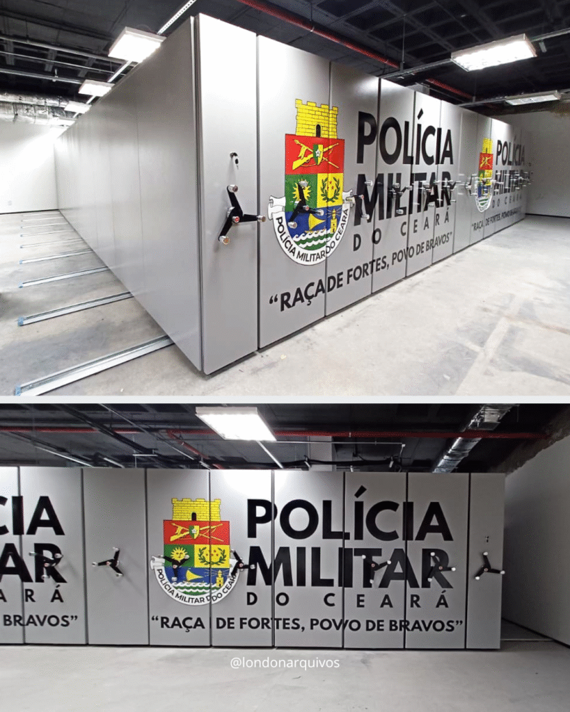 módulo deslizante com trilhos